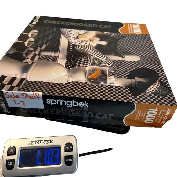 Springbok 1000 Piece Jigsaw Puzzle Checkerboard‎ Cat 2006 Black White Kitty Fish - Picture 9 of 9